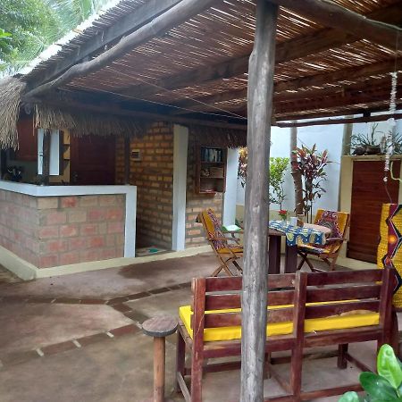Casa Camaleao Gekko Cottadge Hotel Tofo Bagian luar foto