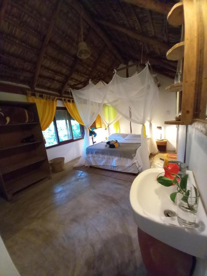 Casa Camaleao Gekko Cottadge Hotel Tofo Bagian luar foto