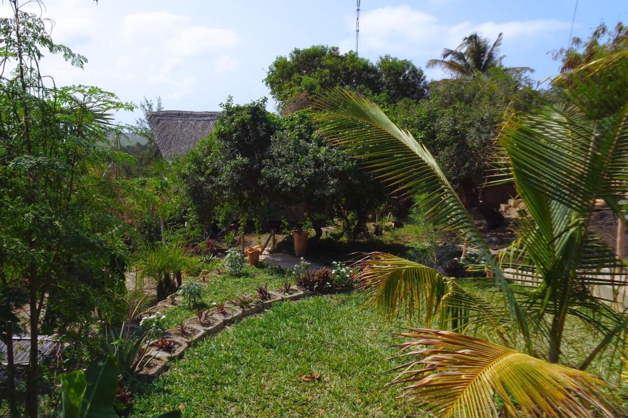Casa Camaleao Gekko Cottadge Hotel Tofo Bagian luar foto